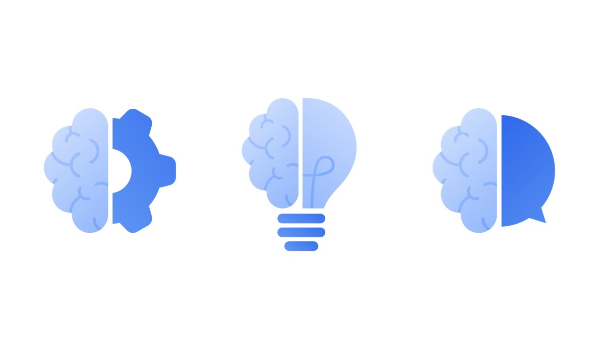 Brain lightbulb brain (Emphasizing different sides of the brain)